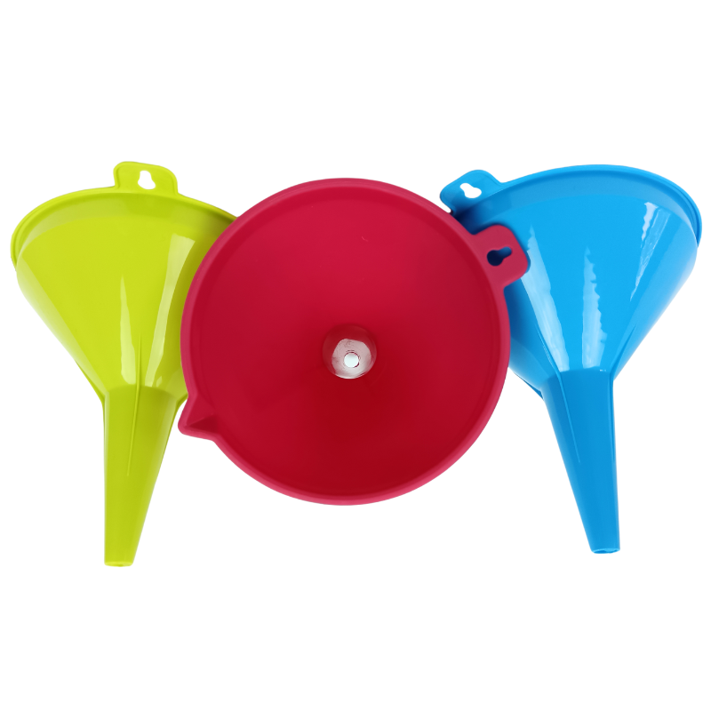 Lievik plastový 14cm